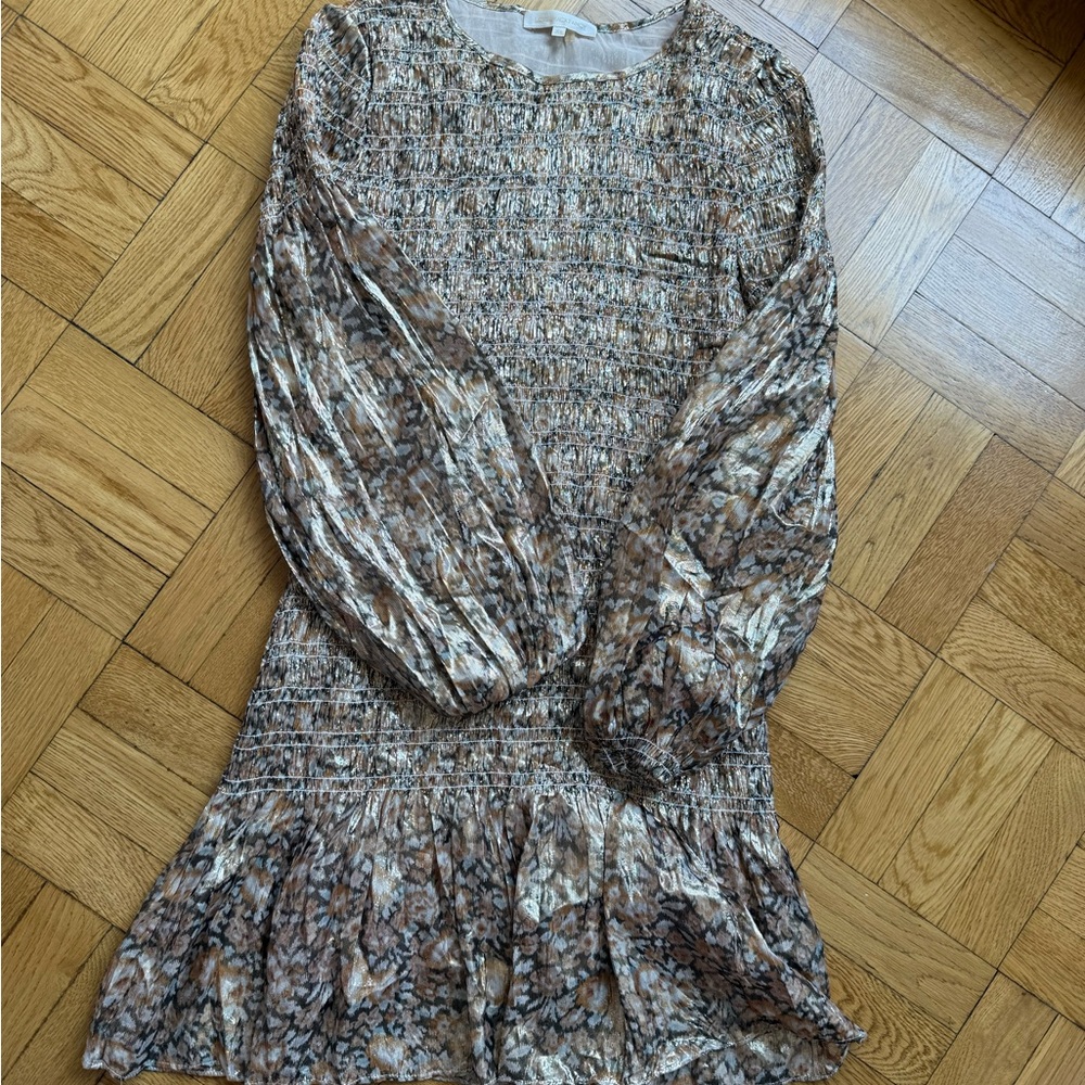 Gold Shinny Sheath Dress with Crew Neck